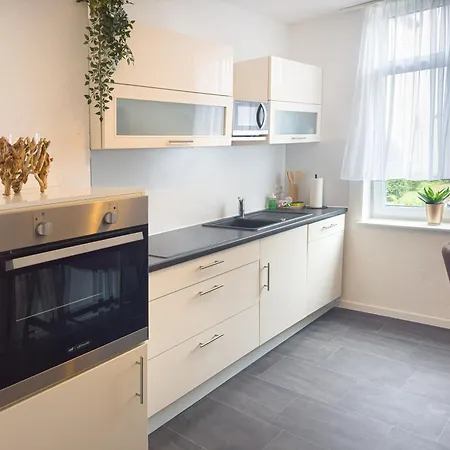 Immostay M#haus R- Mit 6 Zimmern, Parken & Wifi, 4k-streaming Apartment Bremen