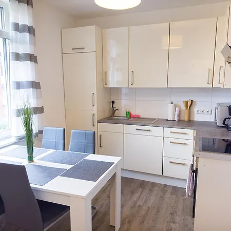 Immostay M#haus R- Mit 6 Zimmern, Parken & Wifi, 4k-streaming