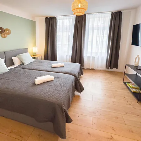 Immostay M#haus R- Mit 6 Zimmern, Parken & Wifi, 4k-streaming Bremen