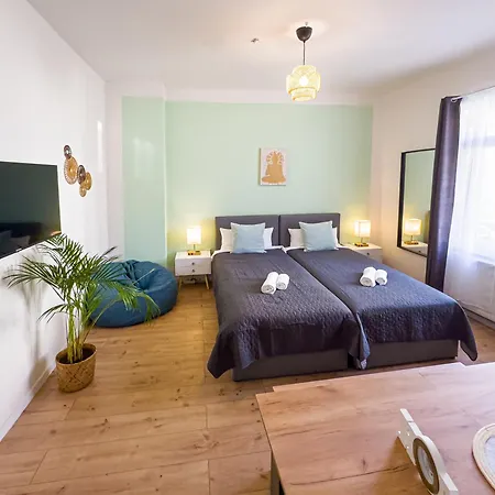 Apartment Immostay M#haus R- Mit 6 Zimmern, Parken & Wifi, 4k-streaming